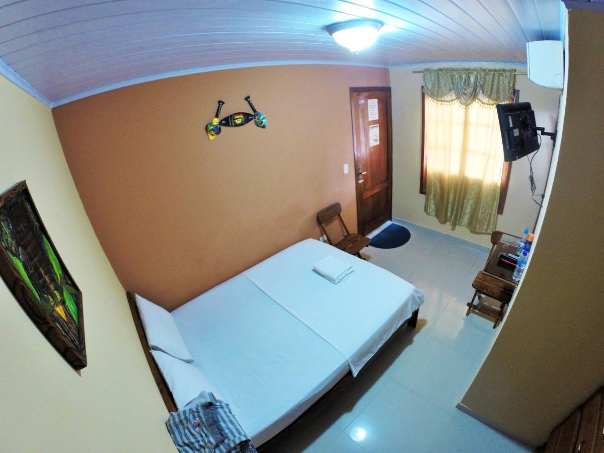Hostal La Esperanza Leticia Exterior foto