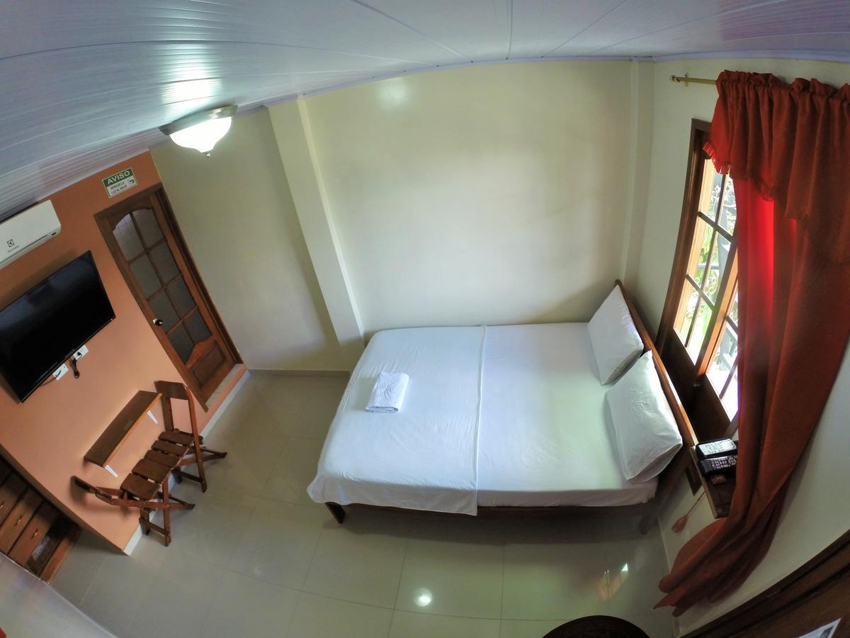 Hostal La Esperanza Leticia Exterior foto